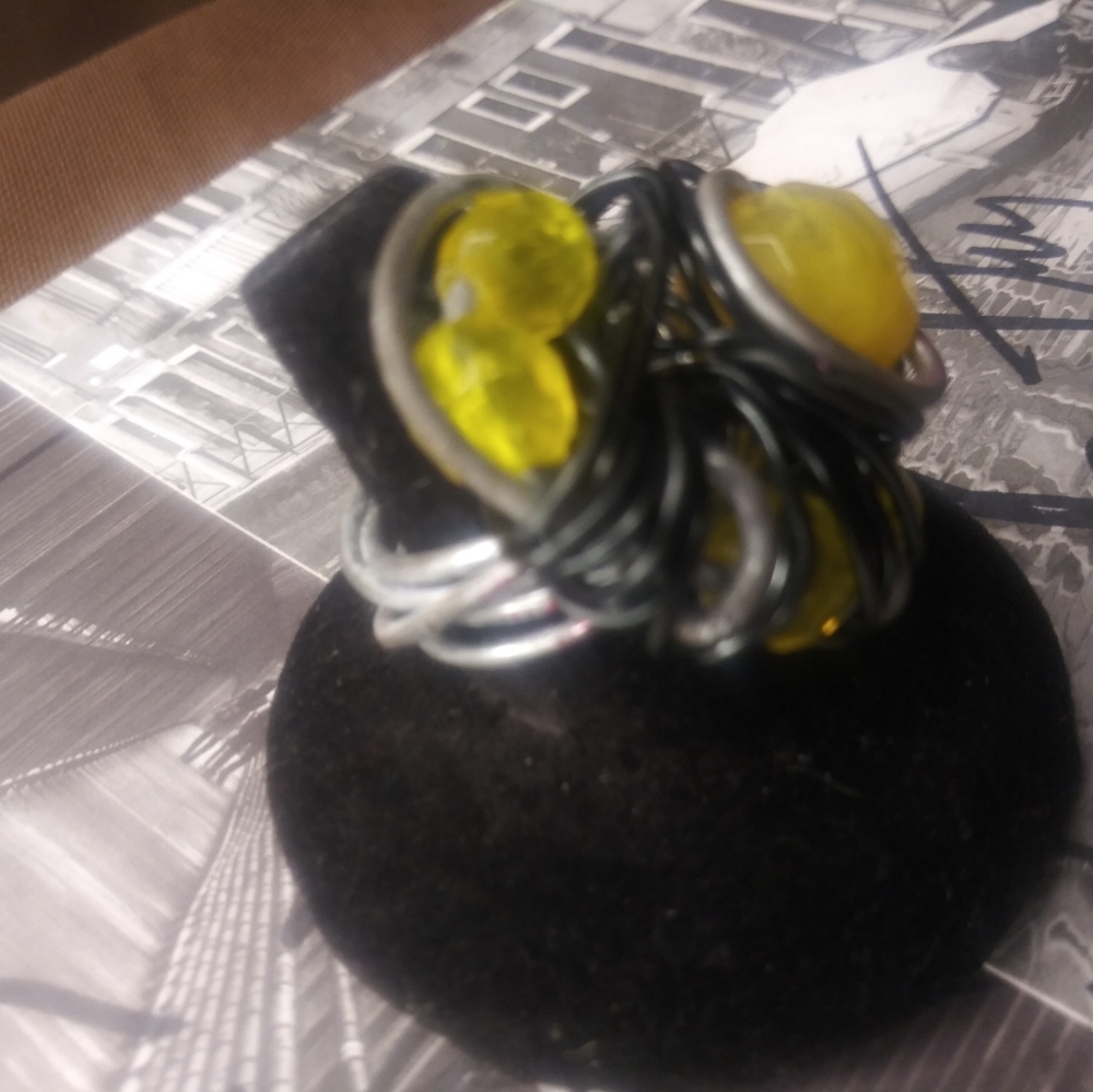 Jewelry - Picture 3 of 10